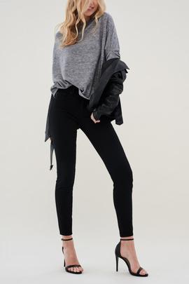 PANTALÓN VAQUERO SECRET SKINNY FIT HIGH RISE TRUE BLACK