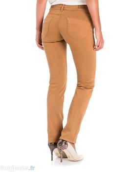 PANTALÓN VAQUERO SECRET SLIM HIGH RISE PUSH IN CARAMELO