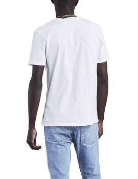 CAMISETA LEVI’S® SPORTSWEAR LOGO BLANCA