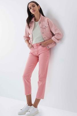 PANTALÓN VAQUERO TRUE CROPPED FIT ROSA