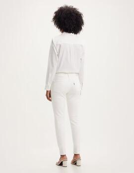 PANTALÓN VAQUERO 720™ SUPER SKINNY ECRU NOW