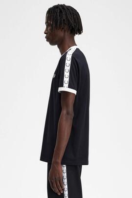 CAMISETA TAPED RINGER NEGRA