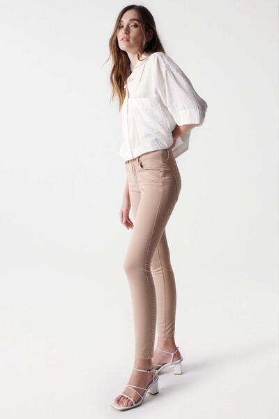 Gallery a06680 qzbizfxe