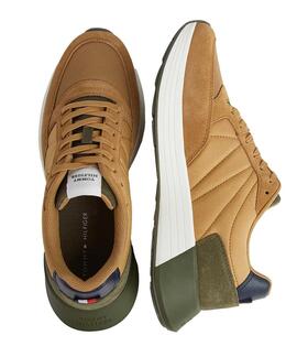 ZAPATILLAS DE RUNNING CLASSIC ELEVATED CAMEL Y VERDE CAQUI