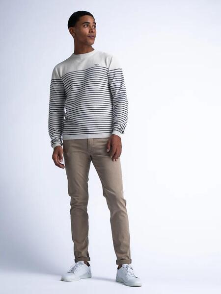 Gallery a11156 d5m61vzm