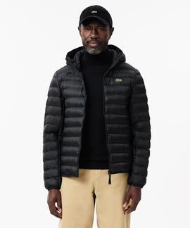CHAQUETA ACOLCHADA HIDRÓFUGA SLIM FIT NEGRA