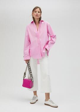 CAMISA POPELÍN OVERSIZE CON LOGO EN STRASS ROSA