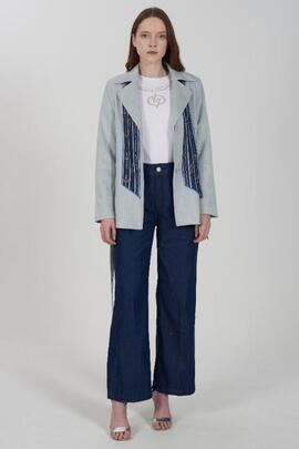 CHAQUETA DE MUJER ECOPIEL AZUL PASTEL CON DETALLE MARINERO