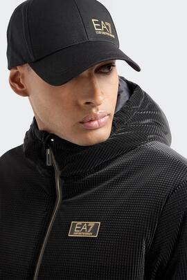 GORRA DE BÉISBOL UNISEX TRAIN CORE NEGRA LOGO DORADO