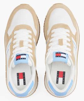 ZAPATILLAS DE RUNNING BLANCAS CON ANTE BEIGE