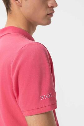POLO LAVADO BORDADOS A CONTRASTE GARMENT DYED ROSA CHICLE
