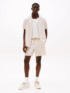 PANTALÓN CORTO TEXTURIZADO REGULAR FIT RAYAS BEIGE