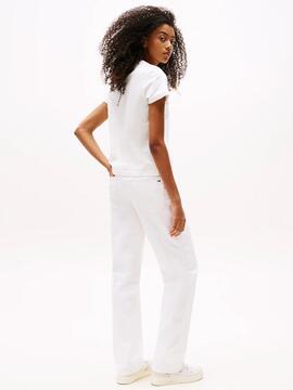 CAMISETA REGULAR FIT BLANCA CON LOGO FLOCADO ROSA