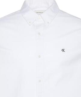CAMISA CLÁSICA LISA DE OXFORD CON BOTONES REGULAR FIT BRILLA