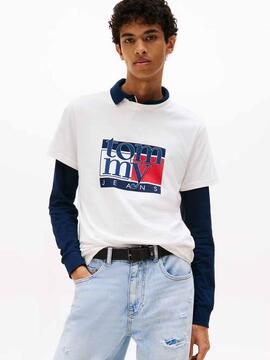 CAMISETA SLIM FIT CON LOGO GRÁFICO COLOR CRUDO