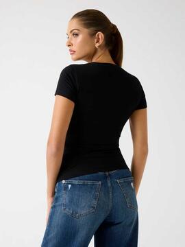 CAMISETA LOGOTIPO TRIANGULO PYTHON TEE SLIM FIT NEGRA