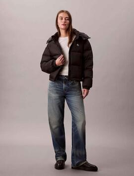 CHAQUETA DE PLUMAS CORTA BOXY NEGRA