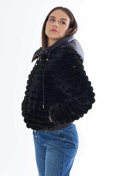 Gallery a14685 hv9foof7