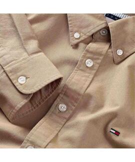 CAMISA DE OXFORD REGULAR FIT DARK DUNE CAMEL