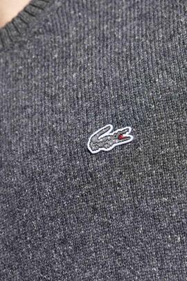 JERSEY DE LANA JASPEADA GRIS CON LOGO EN EL PECHO