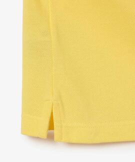 POLO LACOSTE SLIM FIT 107 AMARILLO