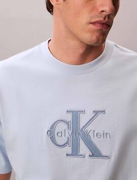 CAMISETA ELEVATED NONOGRAM RELAXED FIT BREEZY BLUE