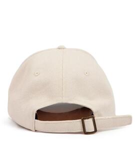 GORRA CON LOGO LC BORDADO EN RELIEVE COLOR CRUDO